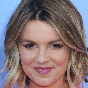 Ali Fedotowsky Photo #1