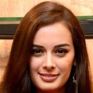 Evelyn Sharma Photo #1