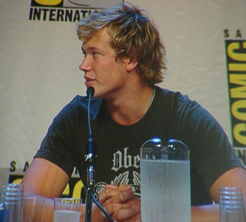 Ed Speleers Photo #1