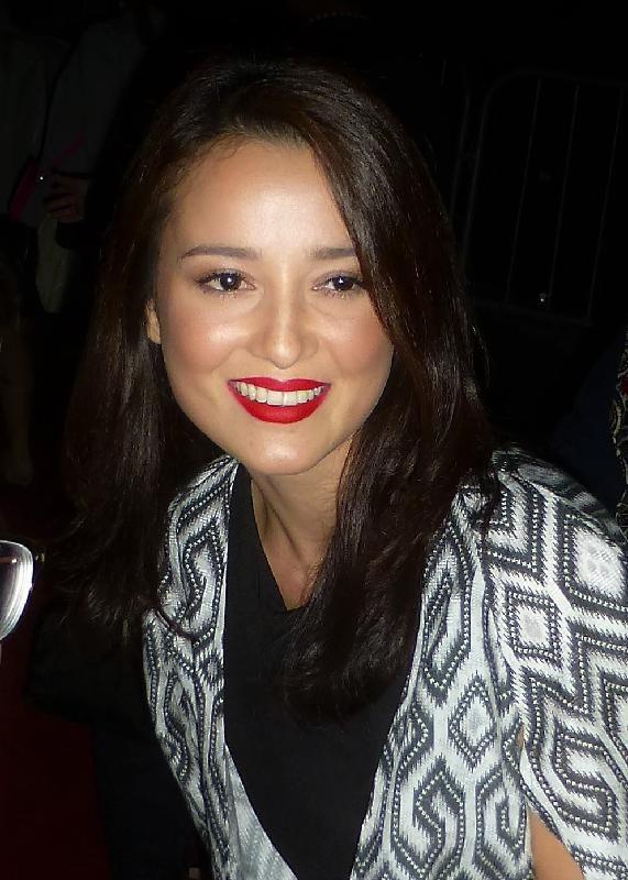 Julie Estelle Photo #1