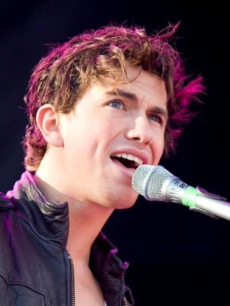 Richard Fleeshman Photo #1