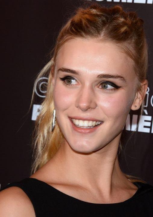 Gaia Weiss Photo #1