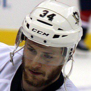 Tom Kuhnhackl Photo #1