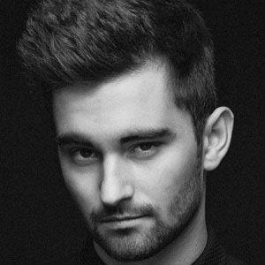 Dyro Photo #1