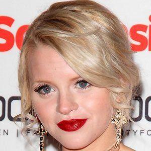 Hetti Bywater Photo #1