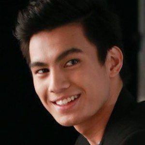 Anjo Damiles Photo #1