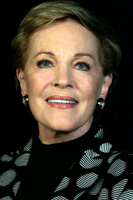 Julie Andrews Photo #1