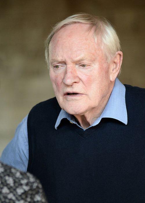 Julian Glover Photo #1