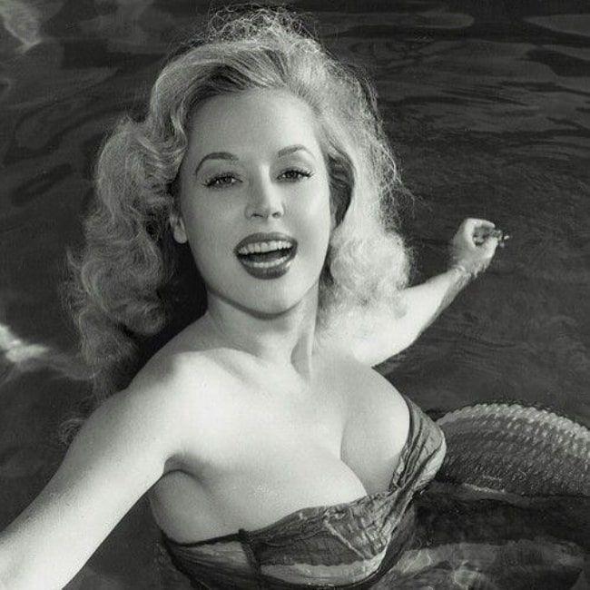 Betty Brosmer Photo #1