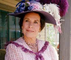 Katherine Macgregor Photo #1