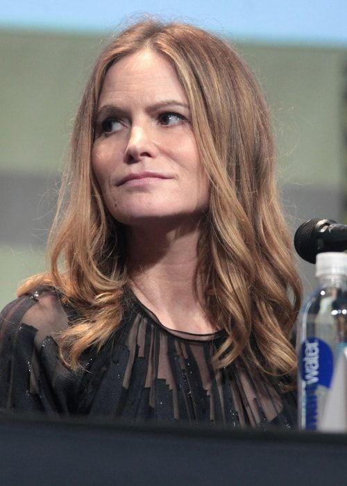 Jennifer Jason Leigh Photo #1