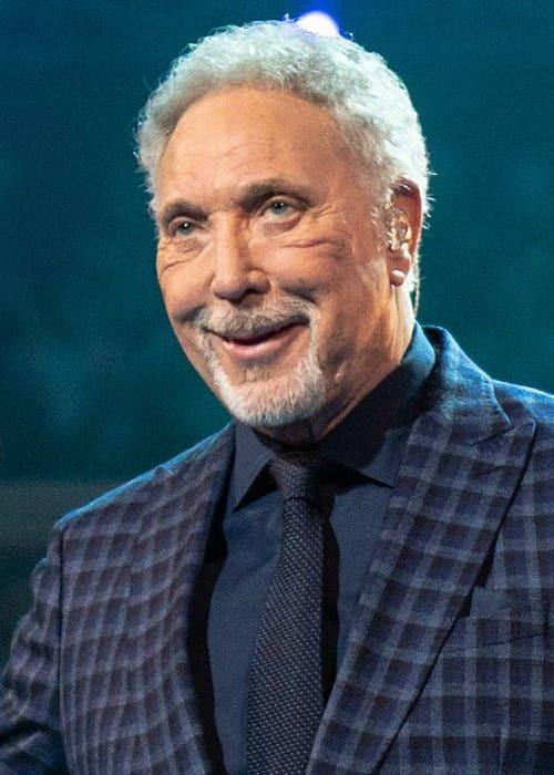 Tom Jones Photo #1