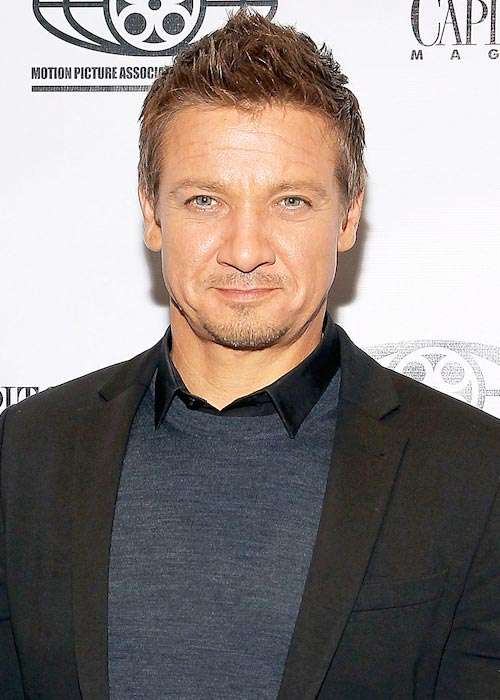 Jeremy Renner Photo #1