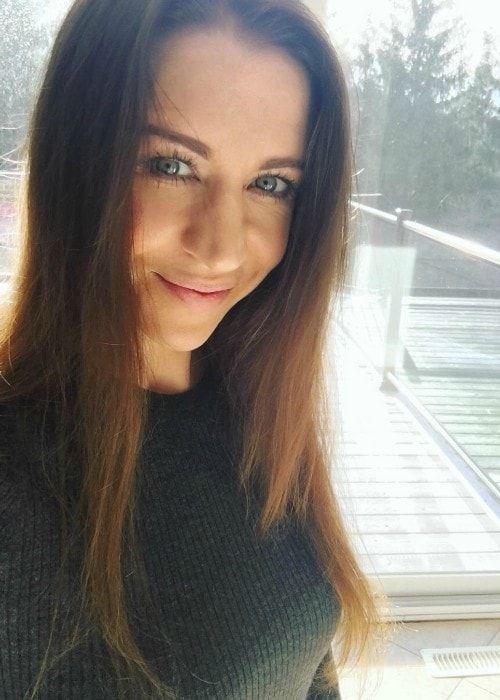 Pattie Mallette Photo #1