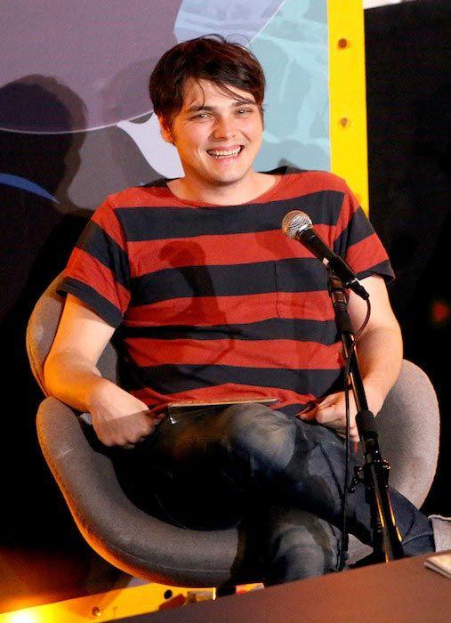 Gerard Way Photo #1