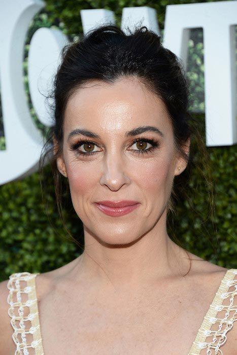 Lindsay Sloane Photo #1