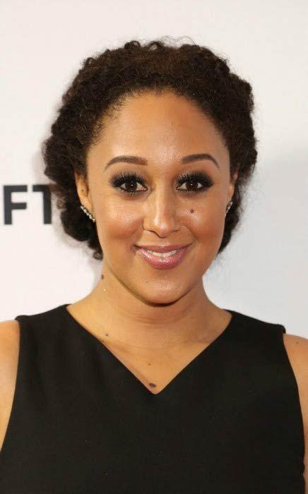 Tamera Mowry Photo #1