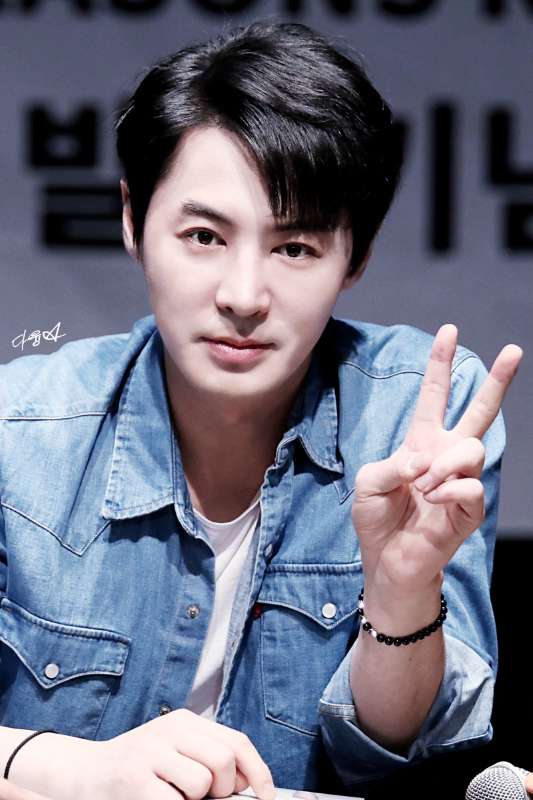 Jun Jin Photo #1