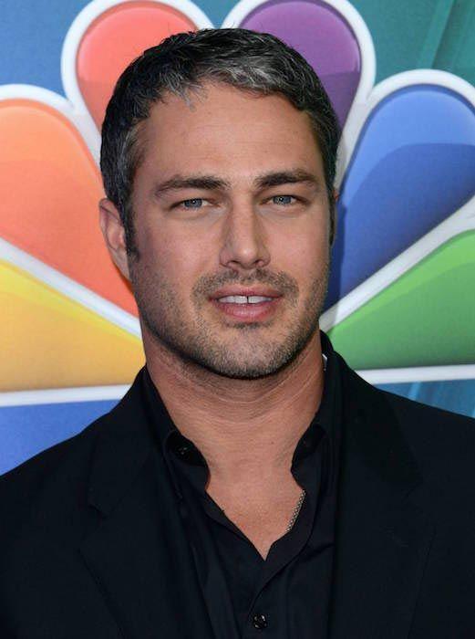 Taylor Kinney Photo #1