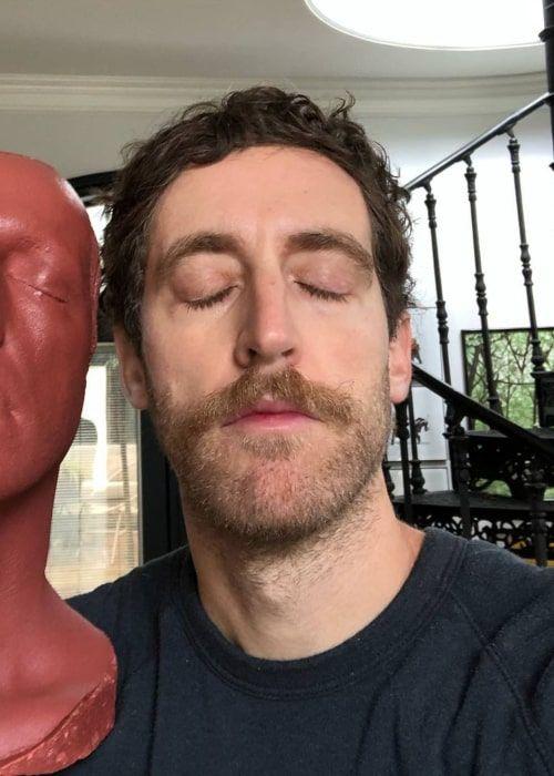 Thomas Middleditch Photo #1