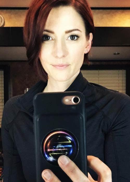 Chyler Leigh Photo #1