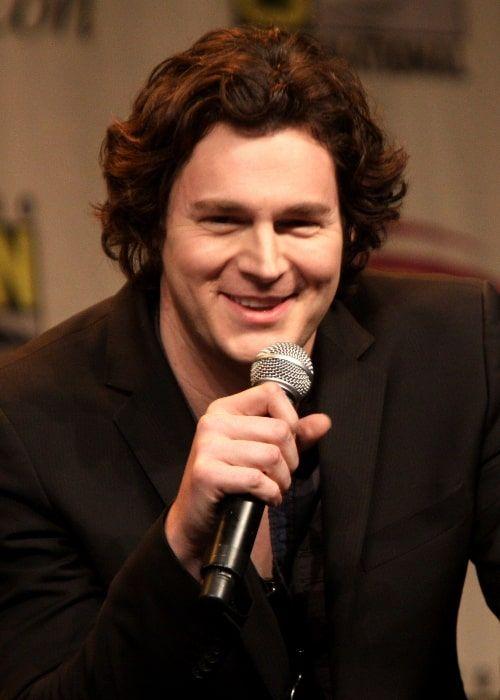 Benjamin Walker Photo #1