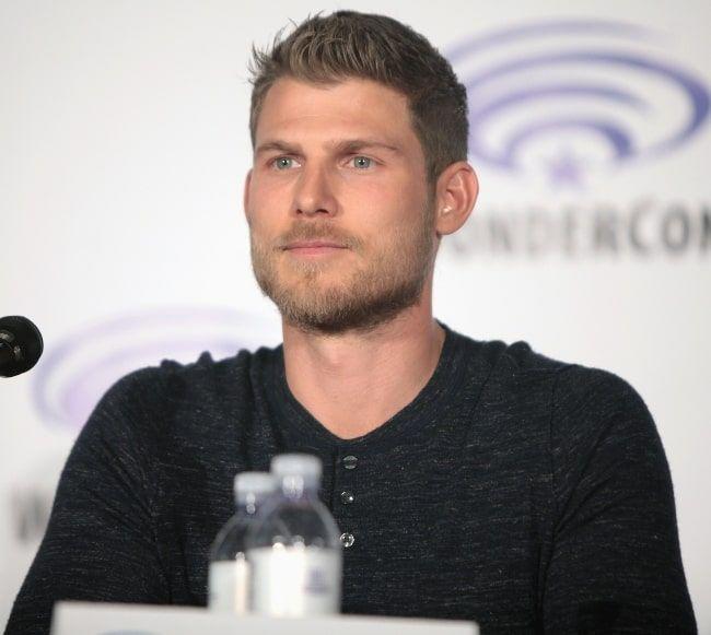 Travis Van Winkle Photo #1