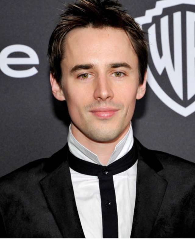 Reeve Carney Photo #1