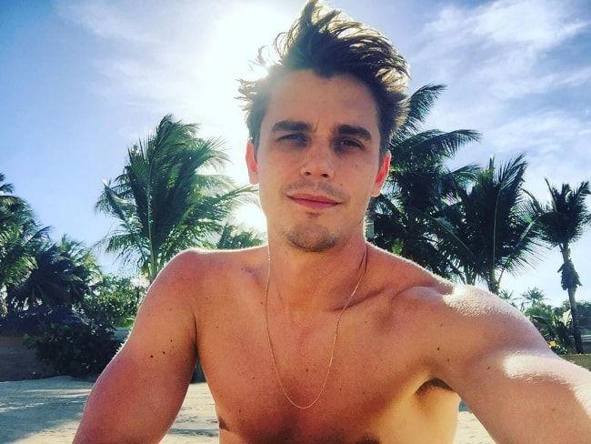 Antoni Porowski Photo #1