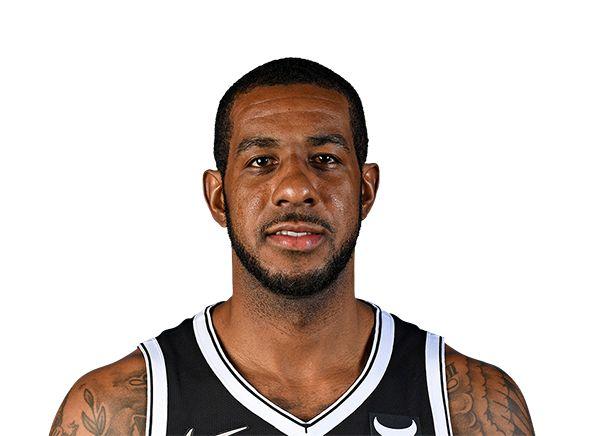 LaMarcus Aldridge Photo #1