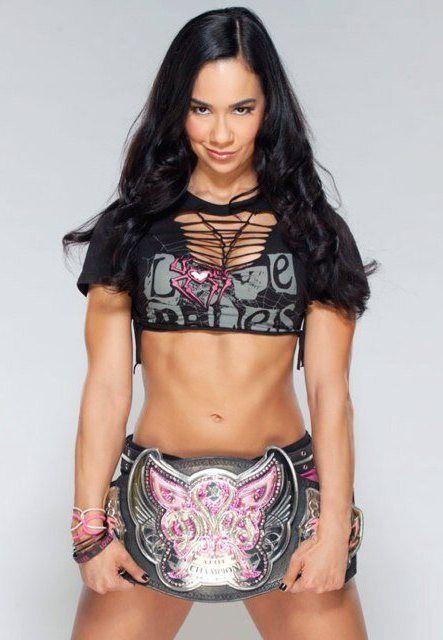 AJ Lee Photo #1