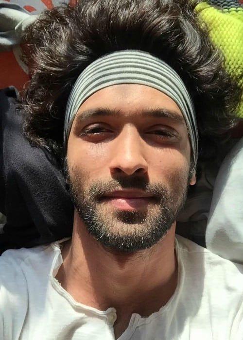 Vikrant Massey Photo #1