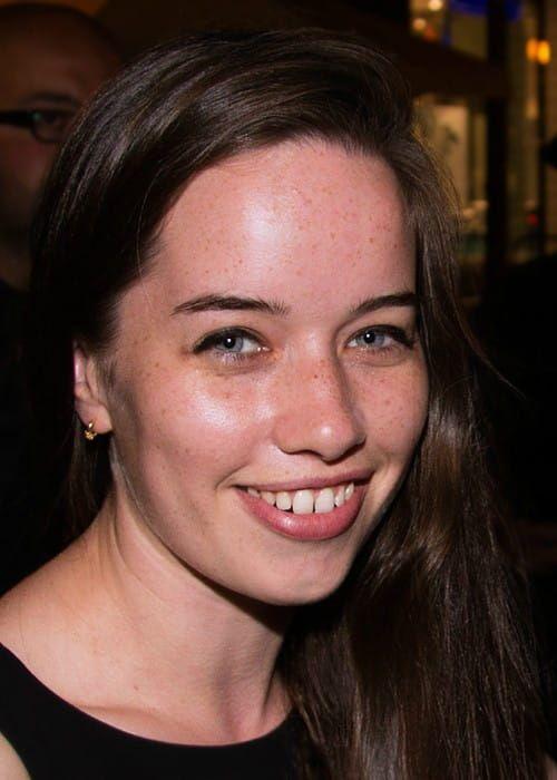 Anna Popplewell Photo #1