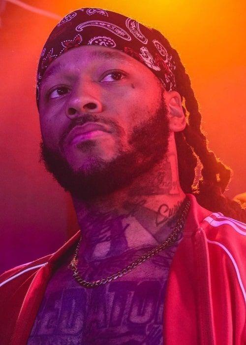 Montana of 300 Photo #1