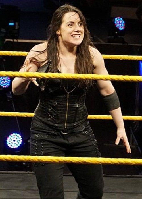 Nikki Cross Photo #1