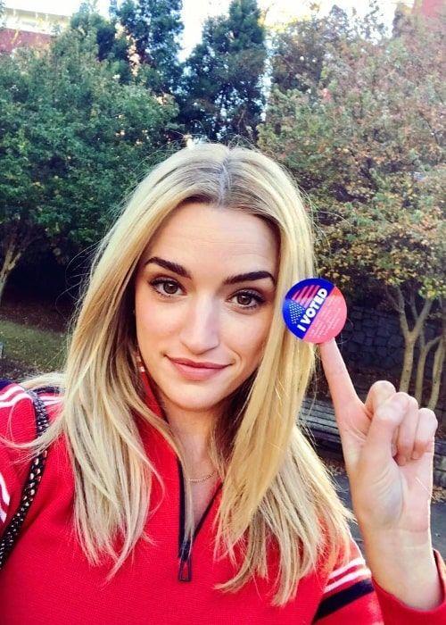 Brianne Howey Photo #1