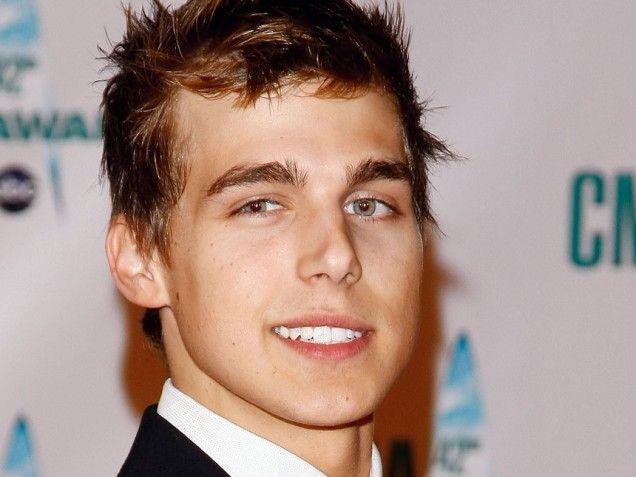 Cody Linley Photo #1