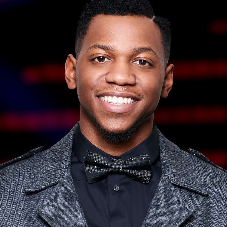 Chris Blue Photo #1