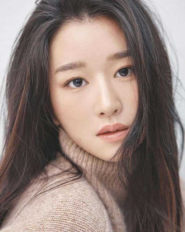 Seo Ye-ji  서예지 Photo #1