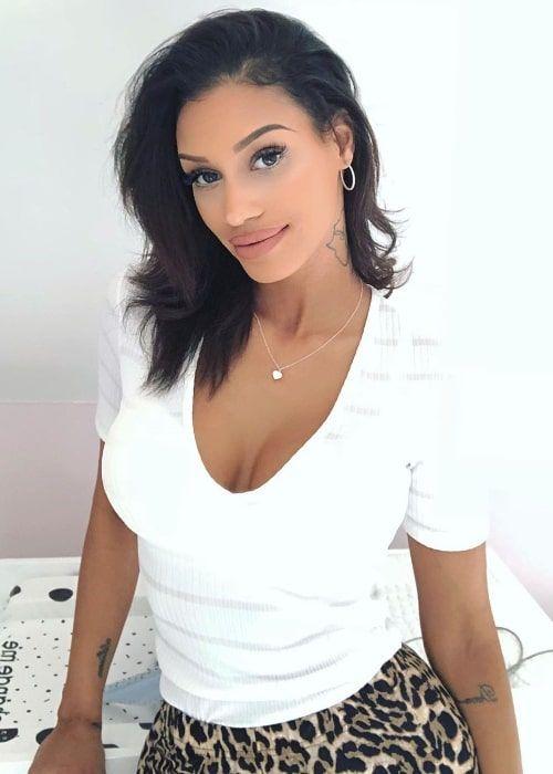 Fanny Neguesha Photo #1