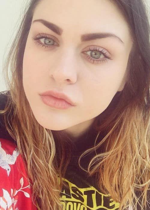 Frances Bean Cobain Photo #1