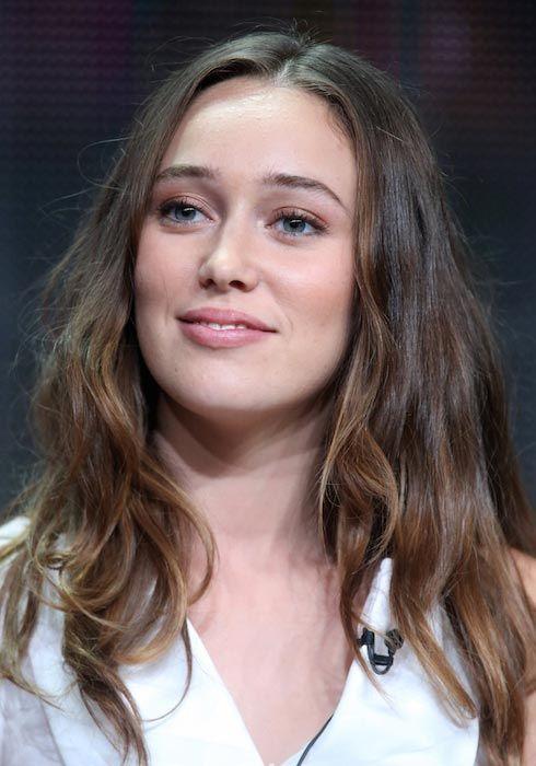 Alycia Debnam-Carey Photo #1