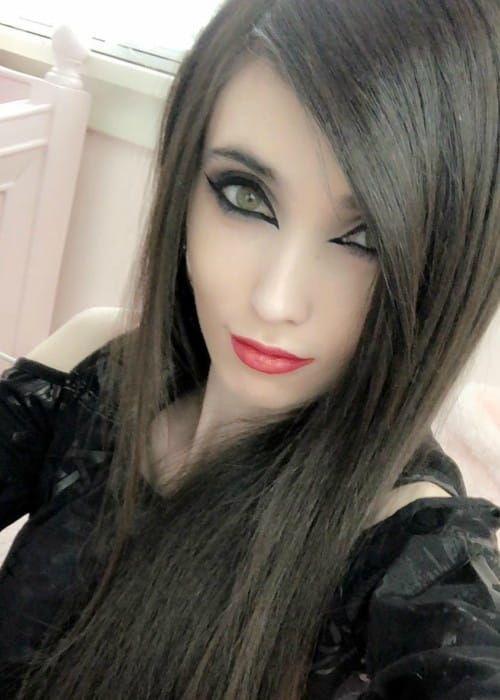 Eugenia Cooney Photo #1