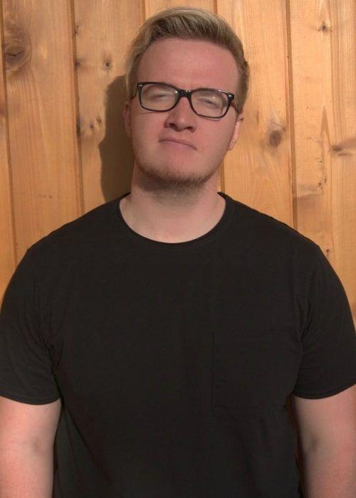 Mini Ladd Photo #1