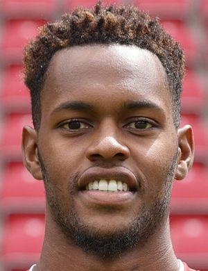 Edimilson Fernandes Photo #1