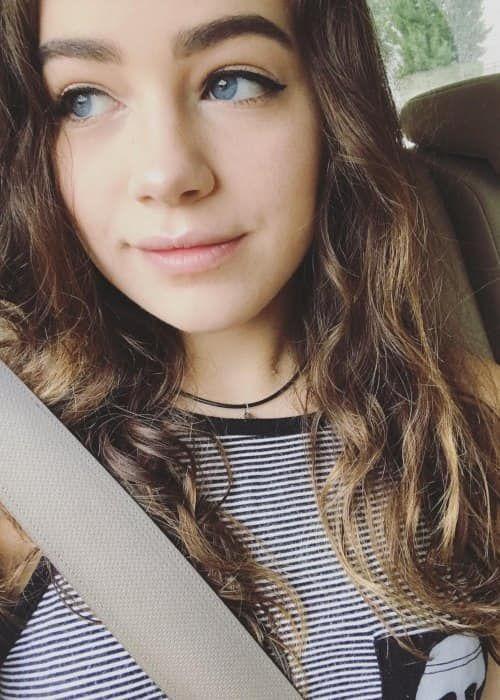 Mary Mouser Photo #1