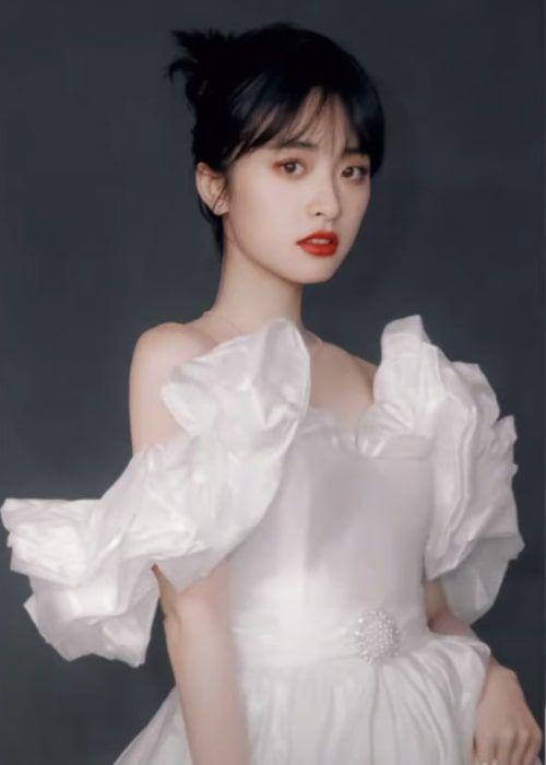 Shen Yue Photo #1