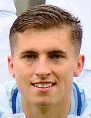 Jonjoe Kenny Photo #1