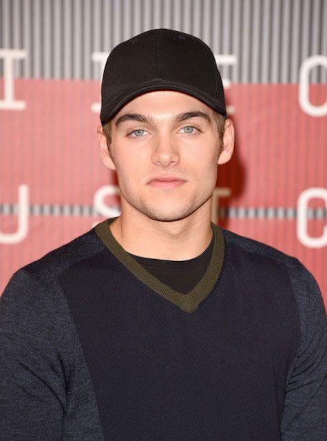 Dylan Sprayberry Photo #1