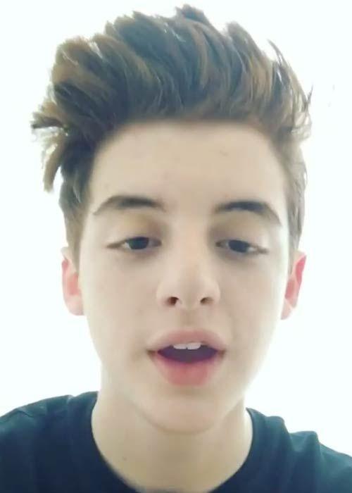 Thomas Barbusca Photo #1